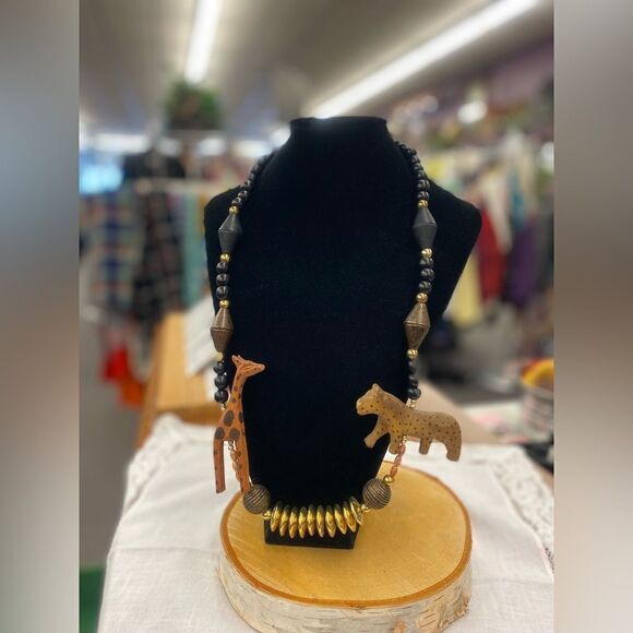 Jewelry - Wooden Safari Animal Necklace - Handmade Kenya